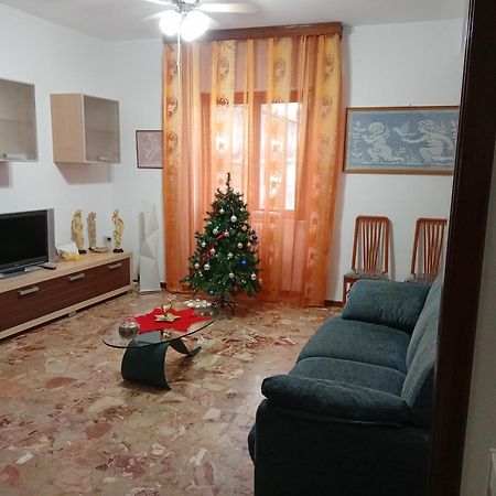 Sunshinehouse Casa Vacanze Ischitella Bagian luar foto
